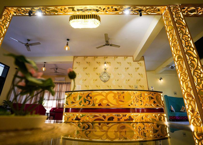 Uttarakhand Rishikesh Public Areas