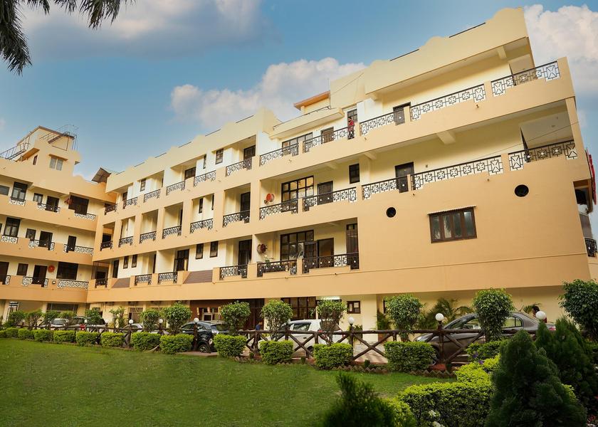 Uttarakhand Rishikesh Hotel Exterior