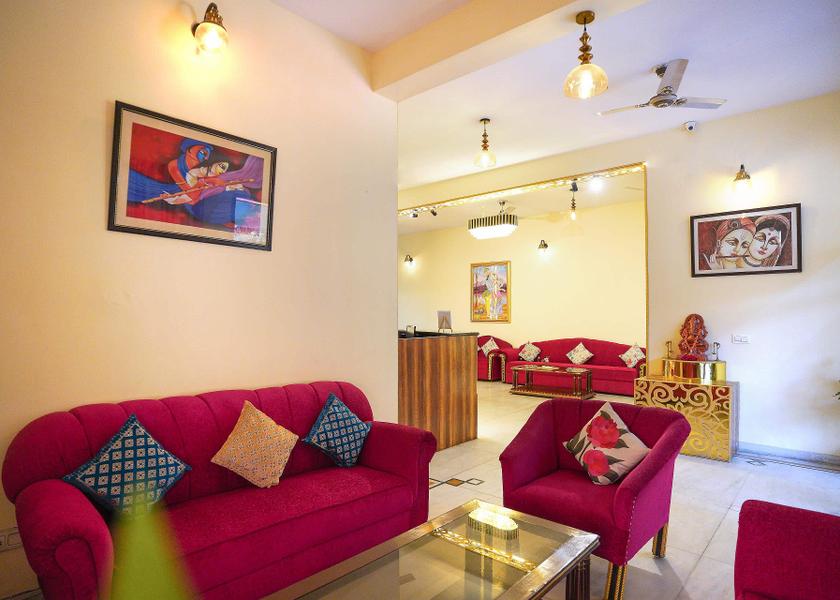 Uttarakhand Rishikesh Public Areas