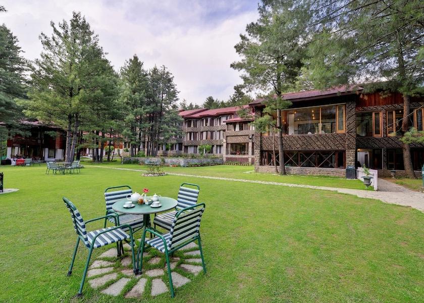 Jammu and Kashmir Pahalgam Garden