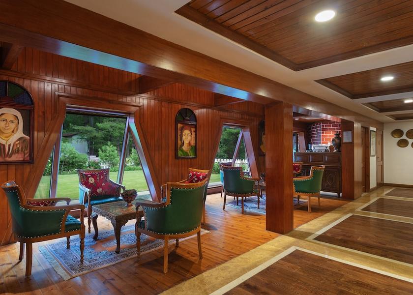Jammu and Kashmir Pahalgam Lobby lounge