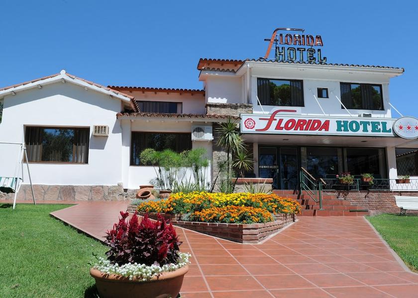 Córdoba Villa Carlos Paz Exterior Detail