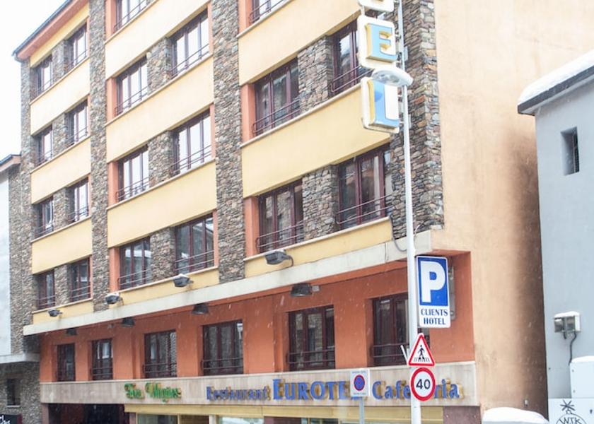  Escaldes-Engordany Facade