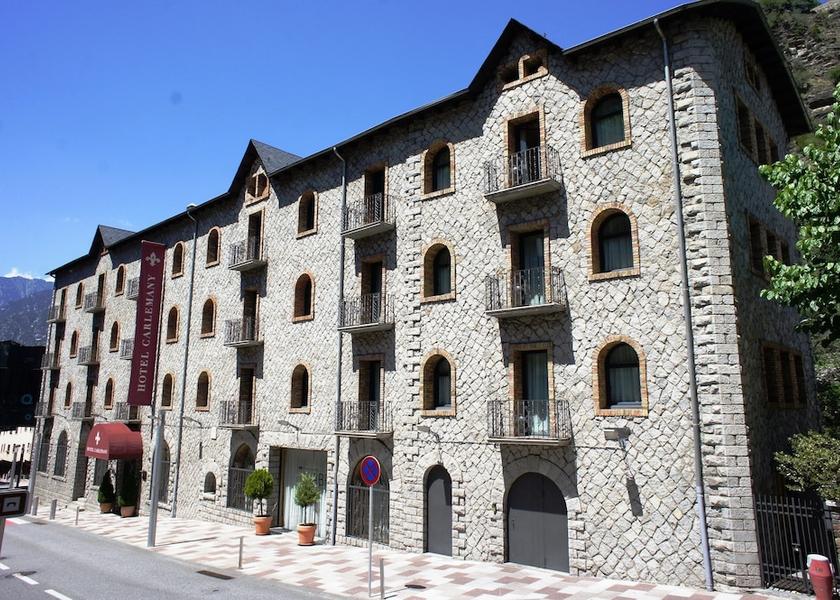 Escaldes-Engordany Escaldes-Engordany Front of property