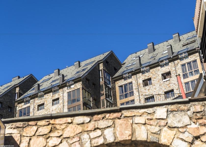 Occitanie Pas de la Casa Facade
