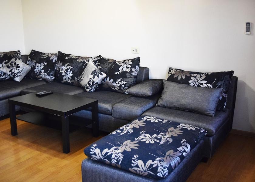  Yerevan Room