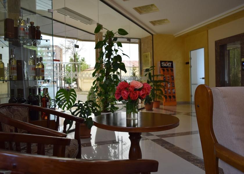  Yerevan Lobby