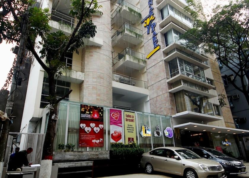 Dhaka Division Dhaka Front of property - evening/night