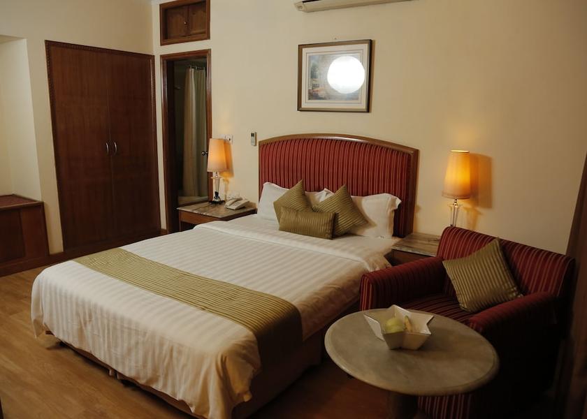  Dhaka Room