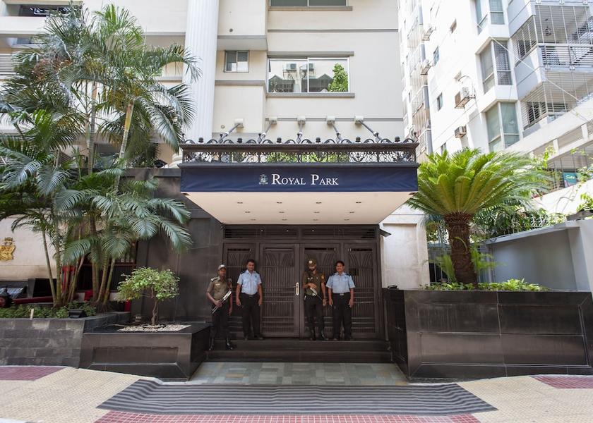  Dhaka Entrance