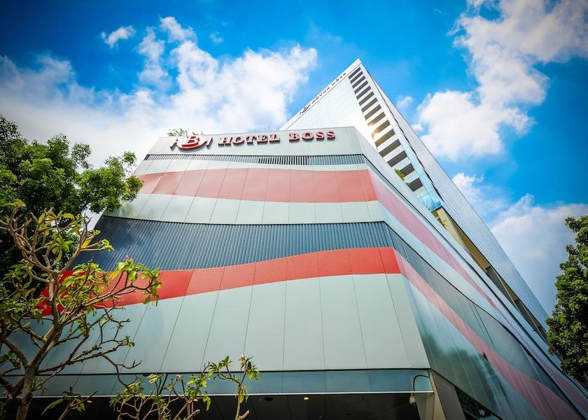 Singapore Exterior