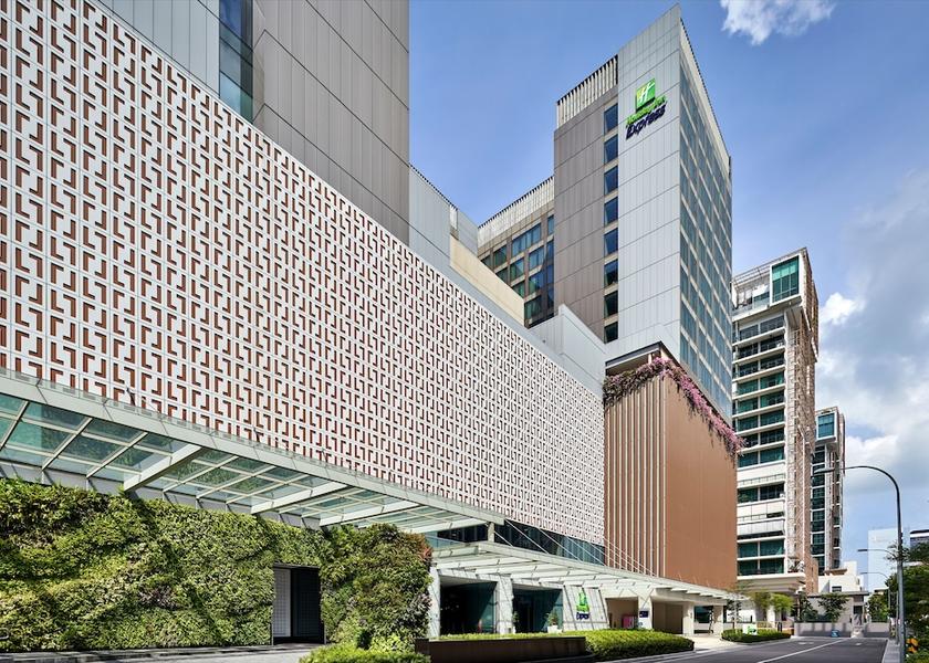  Singapore Exterior
