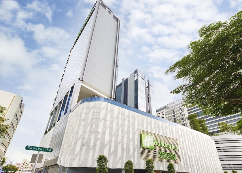  Singapore Exterior Detail