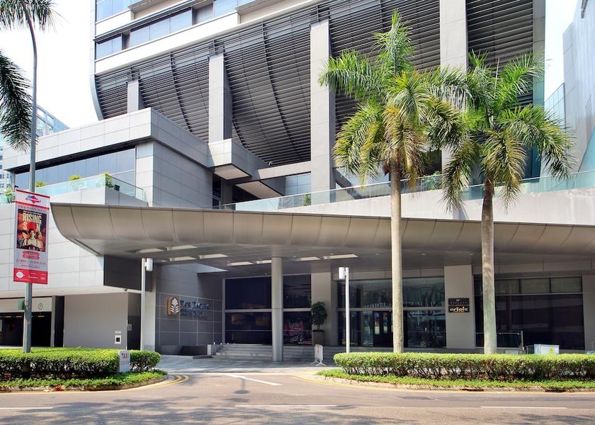  Singapore Entrance