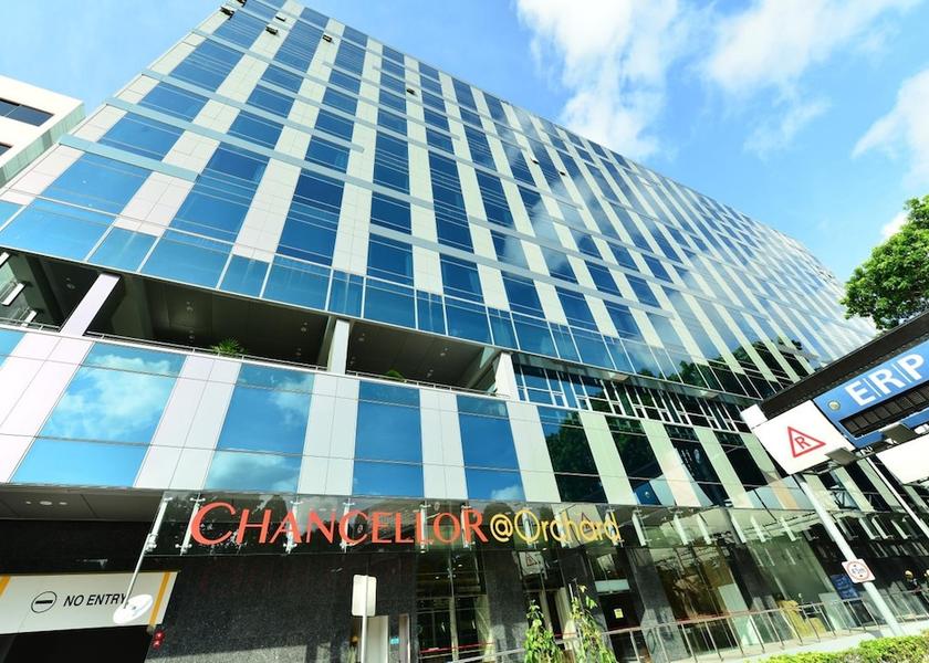  Singapore Exterior Detail
