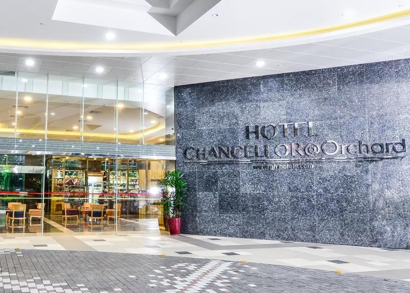  Singapore Exterior Detail