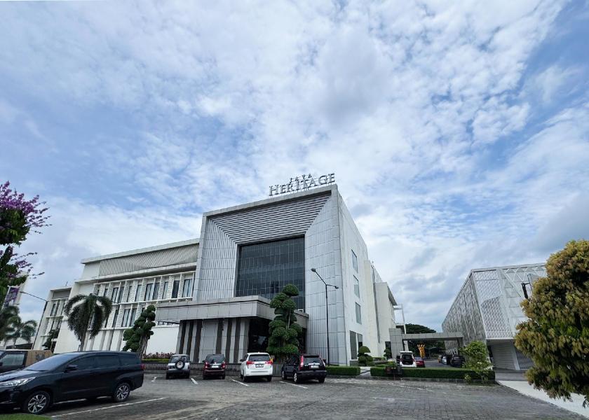 Central Java Purwokerto Hotel Exterior