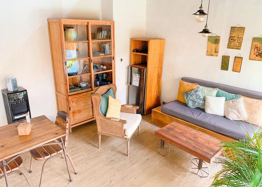  Gili Air Exterior Detail