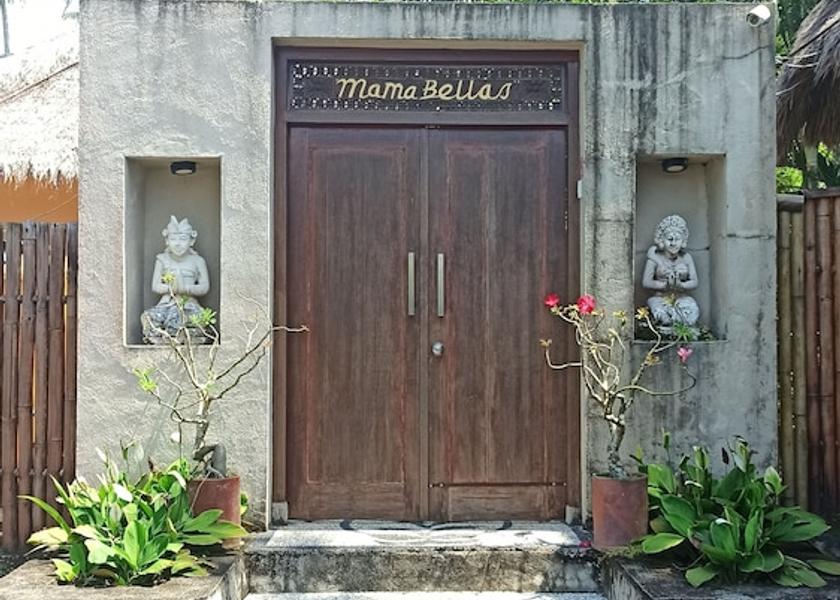 West Nusa Tenggara Senggigi Front of property