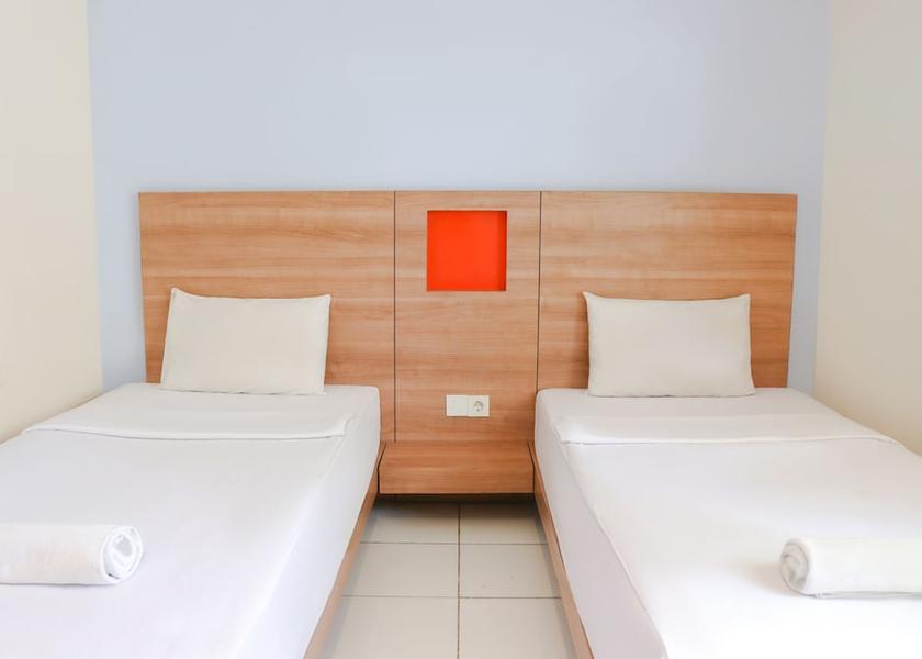  Ambon Room