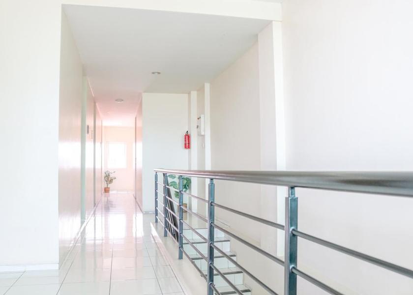  Ambon Interior Entrance