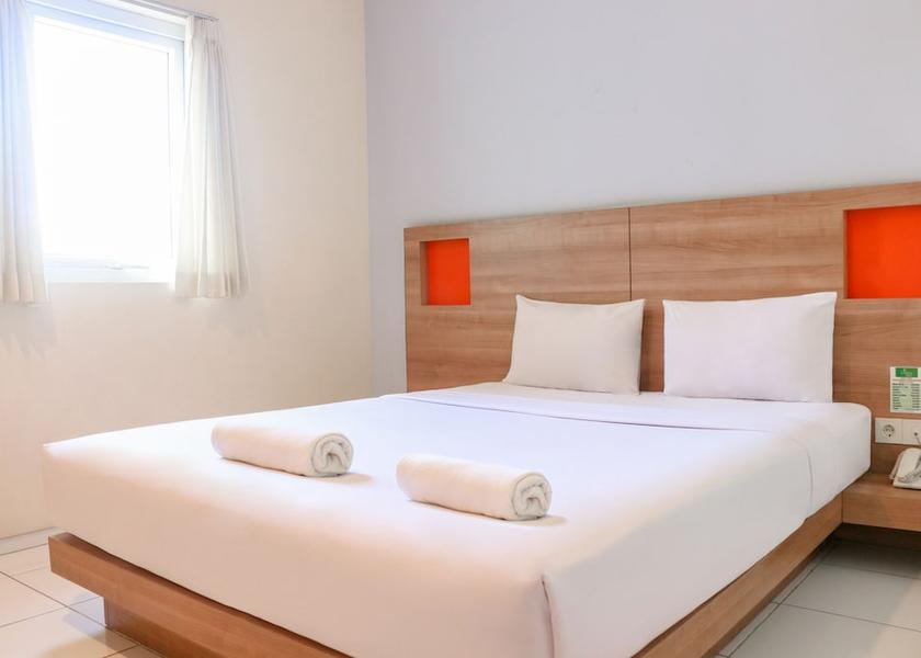  Ambon Room