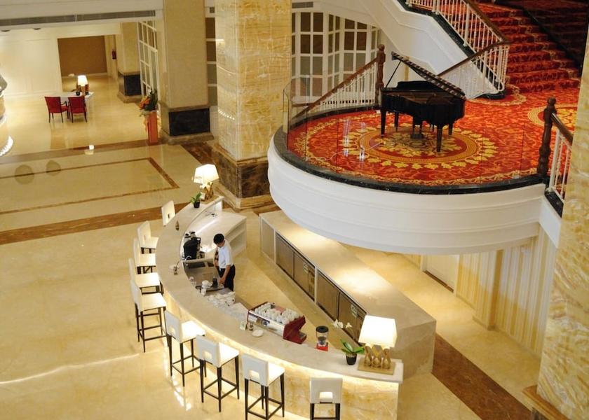  Medan Lobby