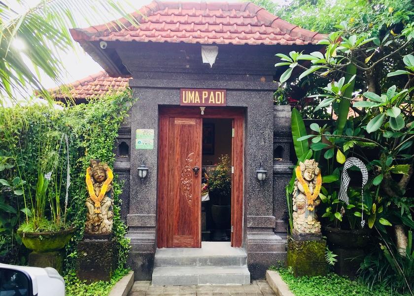 Bali Ubud Entrance