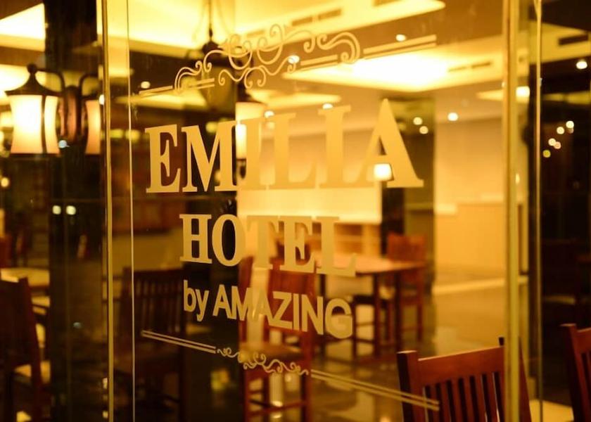  Palembang Interior Entrance