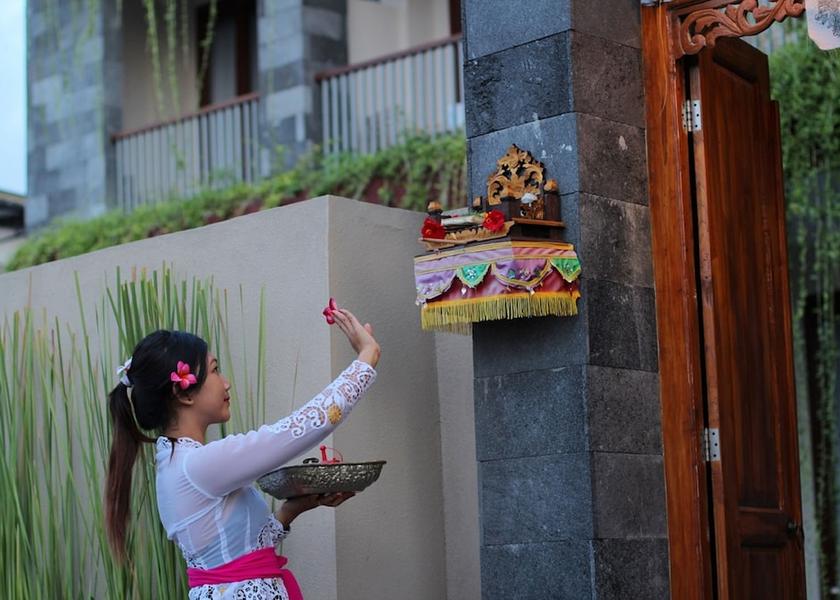 Bali  Seminyak Entrance