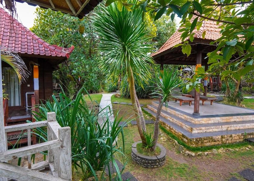 Bali Lembongan Island Garden