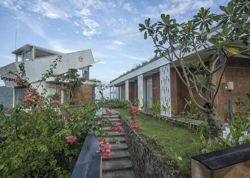 West Nusa Tenggara Selong Belanak Property grounds