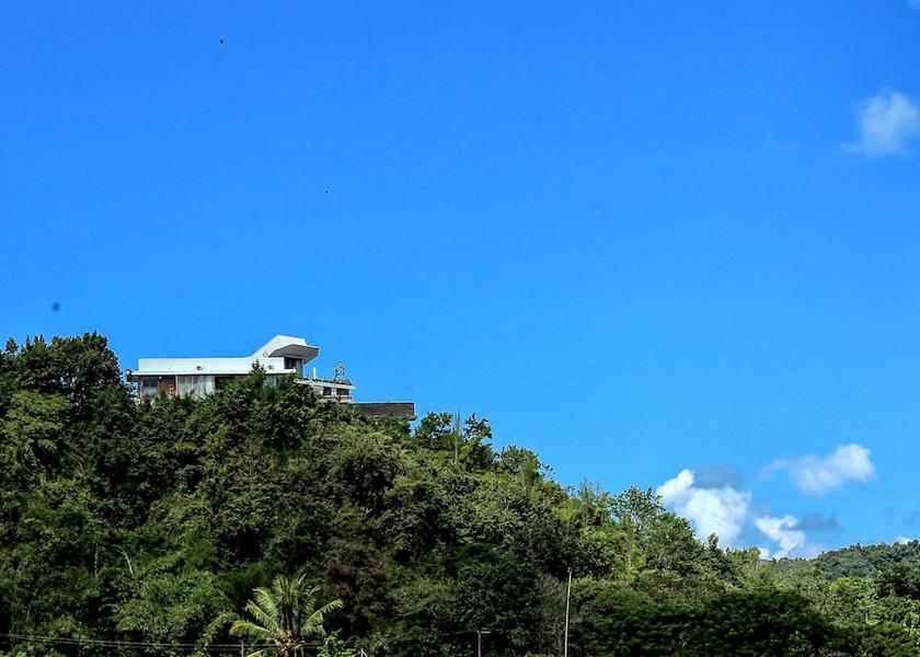 West Nusa Tenggara Selong Belanak Property grounds