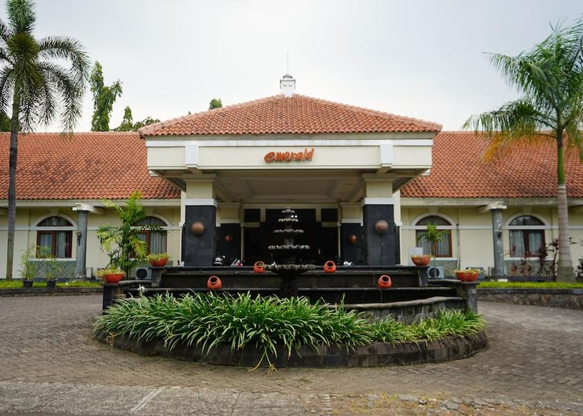 Banten Cilegon Exterior