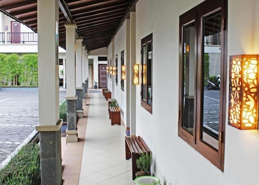 Central Java Ungaran Interior