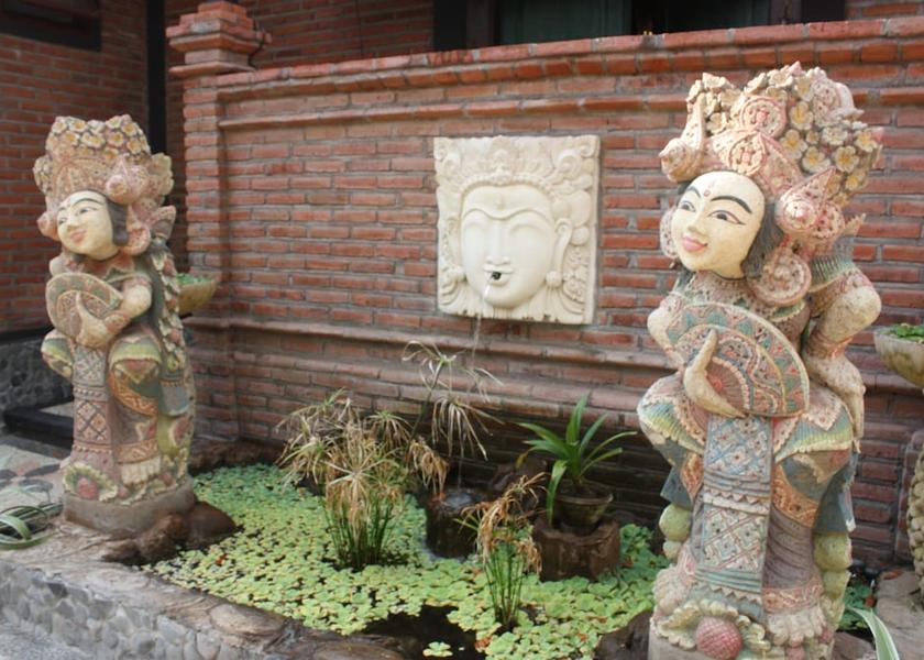 Bali Lovina Exterior Detail
