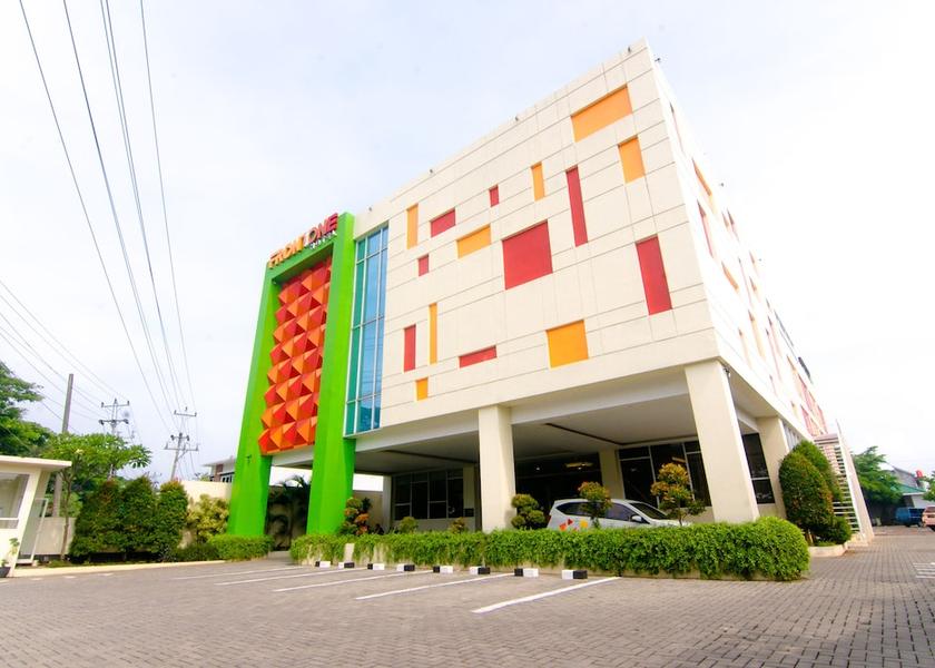 Central Java Purwodadi Exterior Detail
