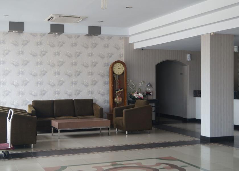 Riau Mandau Lobby