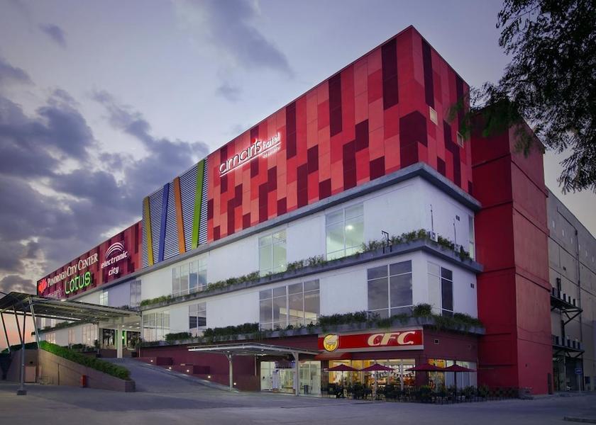 East Java Ponorogo Exterior Detail