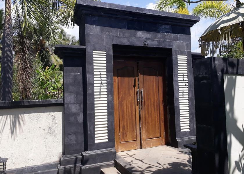 Bali Sukasada Entrance