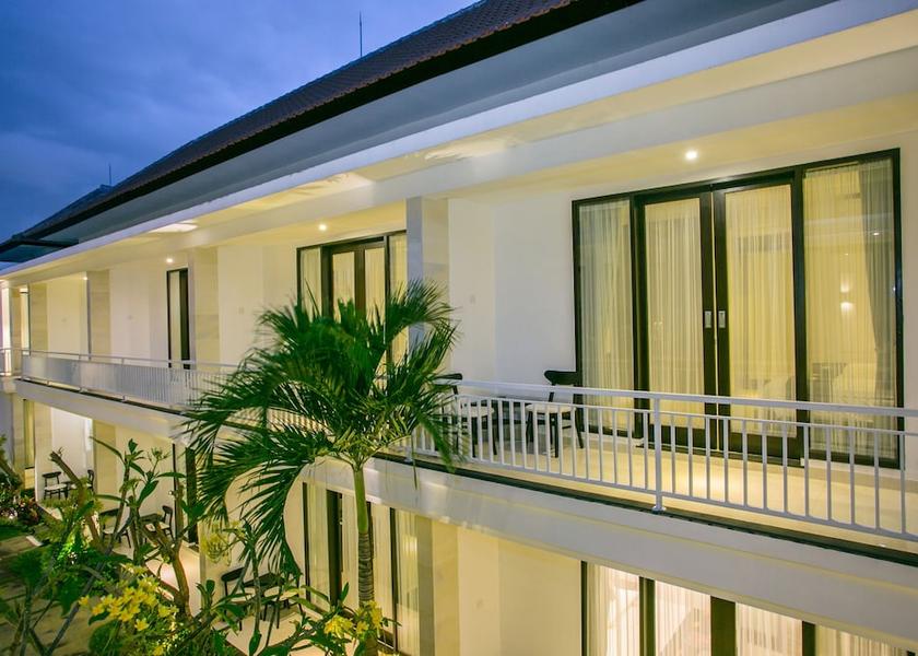 Bali Tuban Terrace/patio