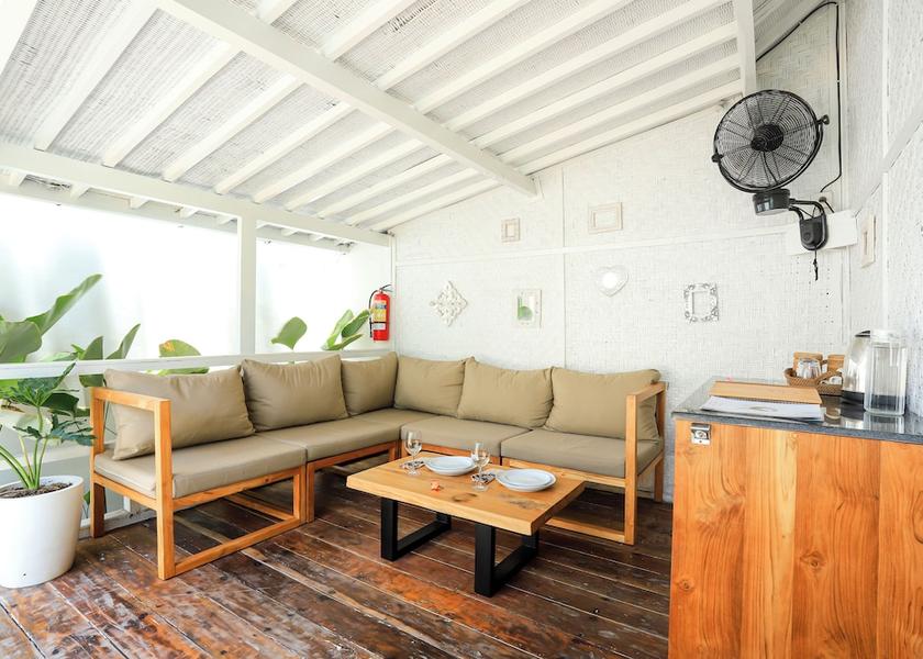 West Nusa Tenggara Gili Trawangan Terrace/patio