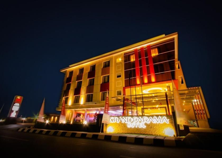  Berau Exterior Detail