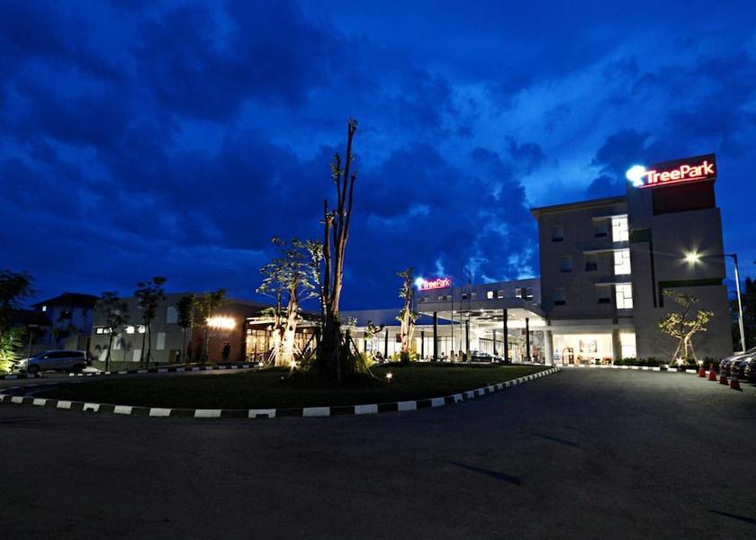  Banjarmasin Exterior Detail