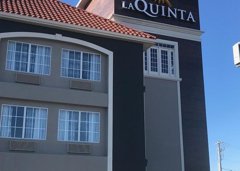 Kentucky Bowling Green Facade