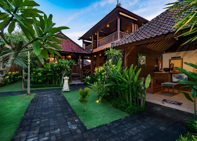 Bali Lembongan Island Interior view