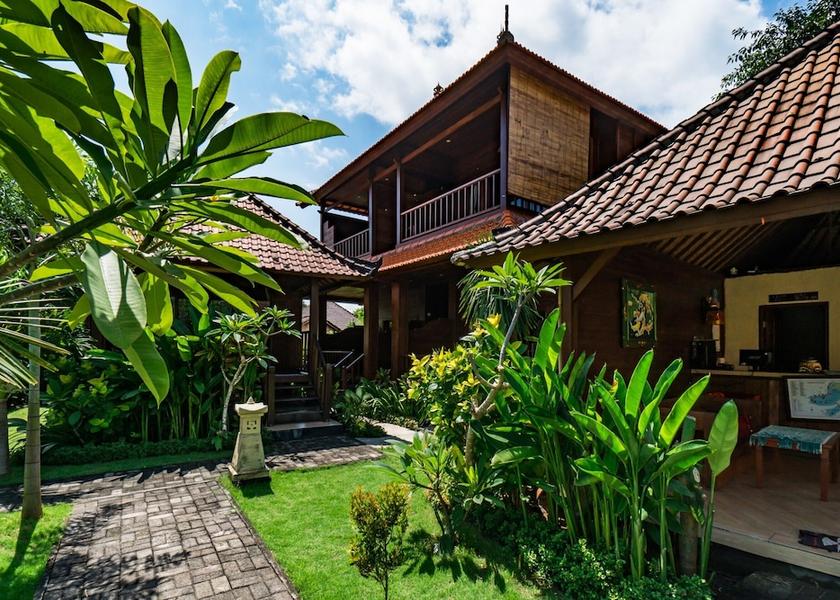 Bali Lembongan Island Garden view