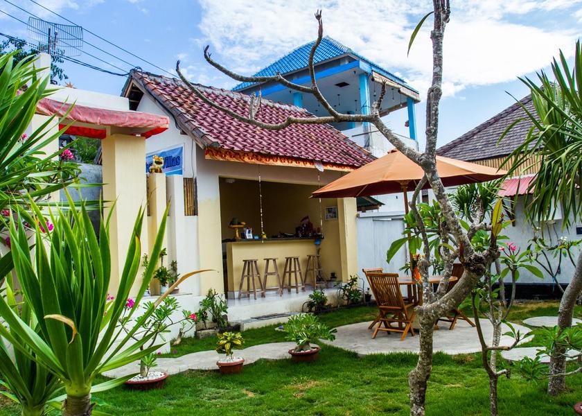 Bali Ceningan Island Garden