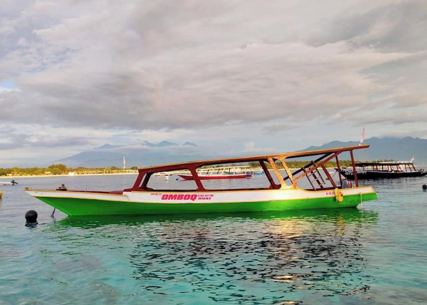 West Nusa Tenggara Gili Trawangan Boating
