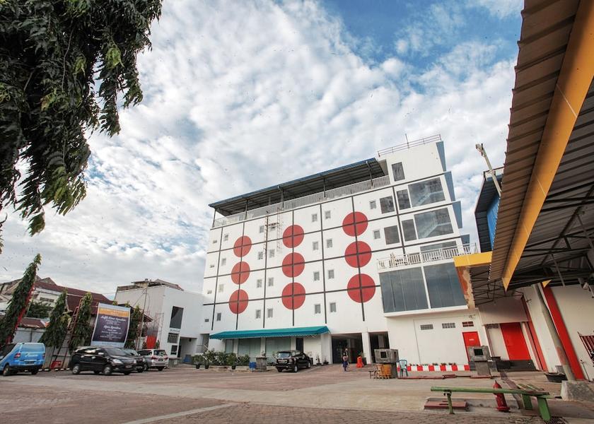  Bengkulu Exterior Detail